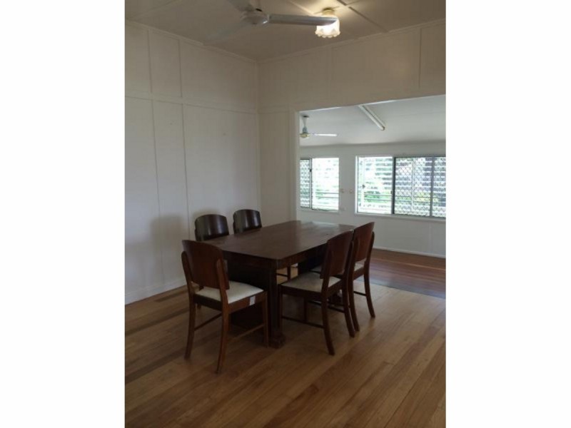 15 Cairns Street, The Range QLD 4700